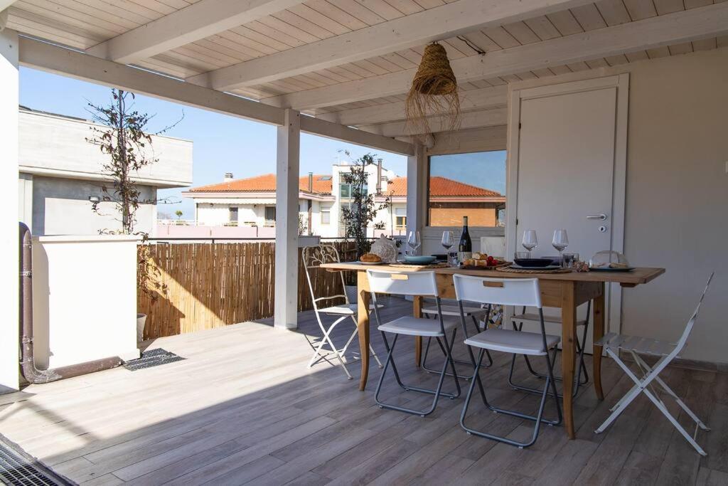Zefiro Home Pesaro Zona Mare E San Bartolo By Yohome Kültér fotó