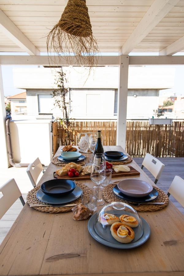 Zefiro Home Pesaro Zona Mare E San Bartolo By Yohome Kültér fotó