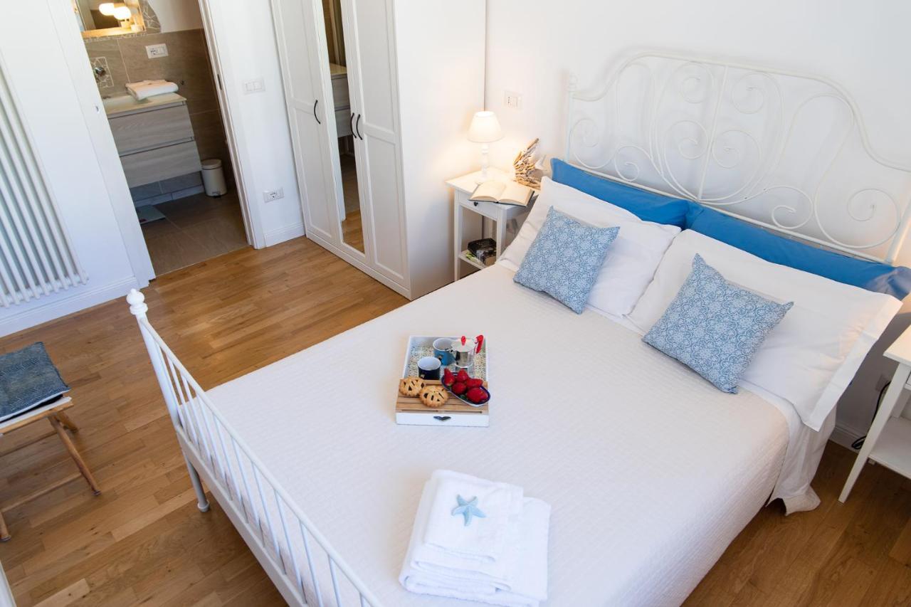 Zefiro Home Pesaro Zona Mare E San Bartolo By Yohome Kültér fotó